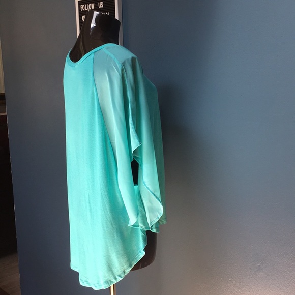 Sheer Bat Wing T-shirt - Picture 3 of 5